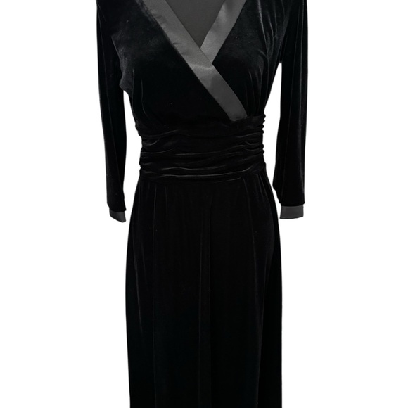 Sandra Darren Black Long Sleeve Velvet Dress Satin Trim Ruched Waist Womens 10 - Picture 1 of 11